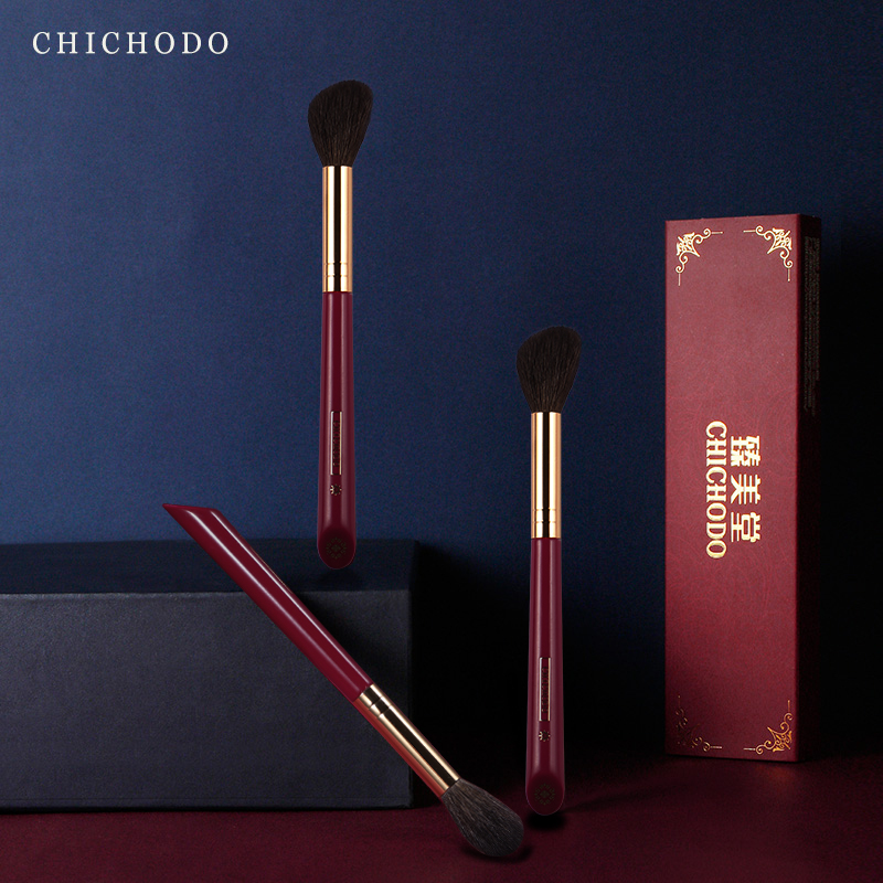 Not sending - Luxurious Red Ro - Luxury Skincare And Makeup Brands review and price