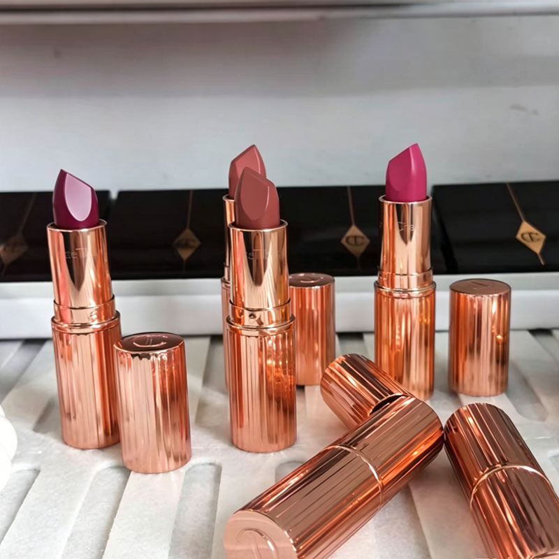 Luxury CT Brand Makeup Set Ski - Luxury Skincare And Makeup Brands review and price