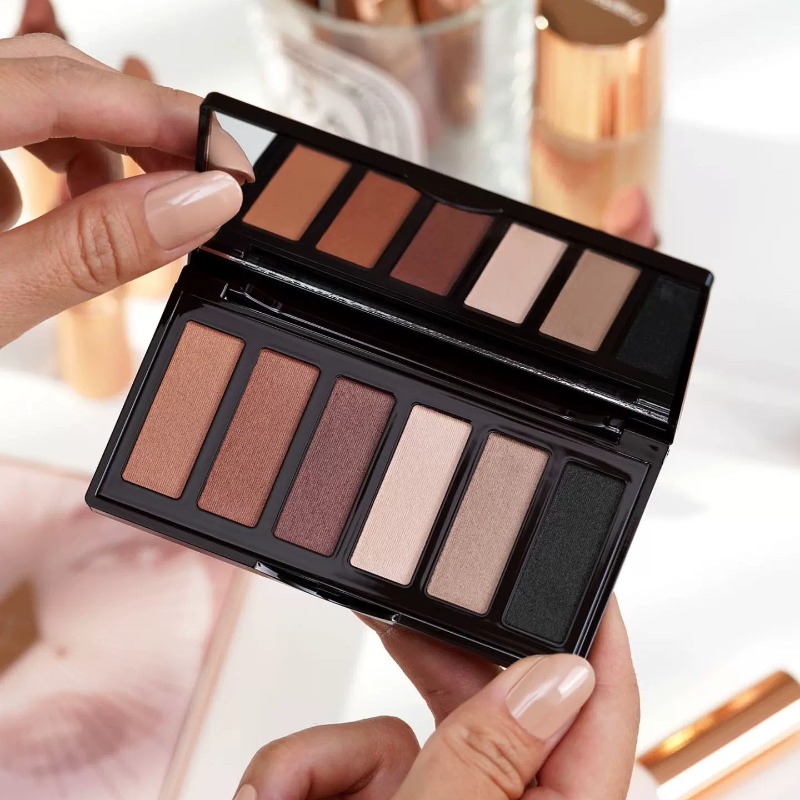 Luxury Charlotte Tilbury Brand - Luxury Skincare And Makeup Brands review and price